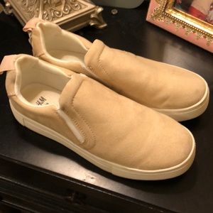H&M Blush sneakers